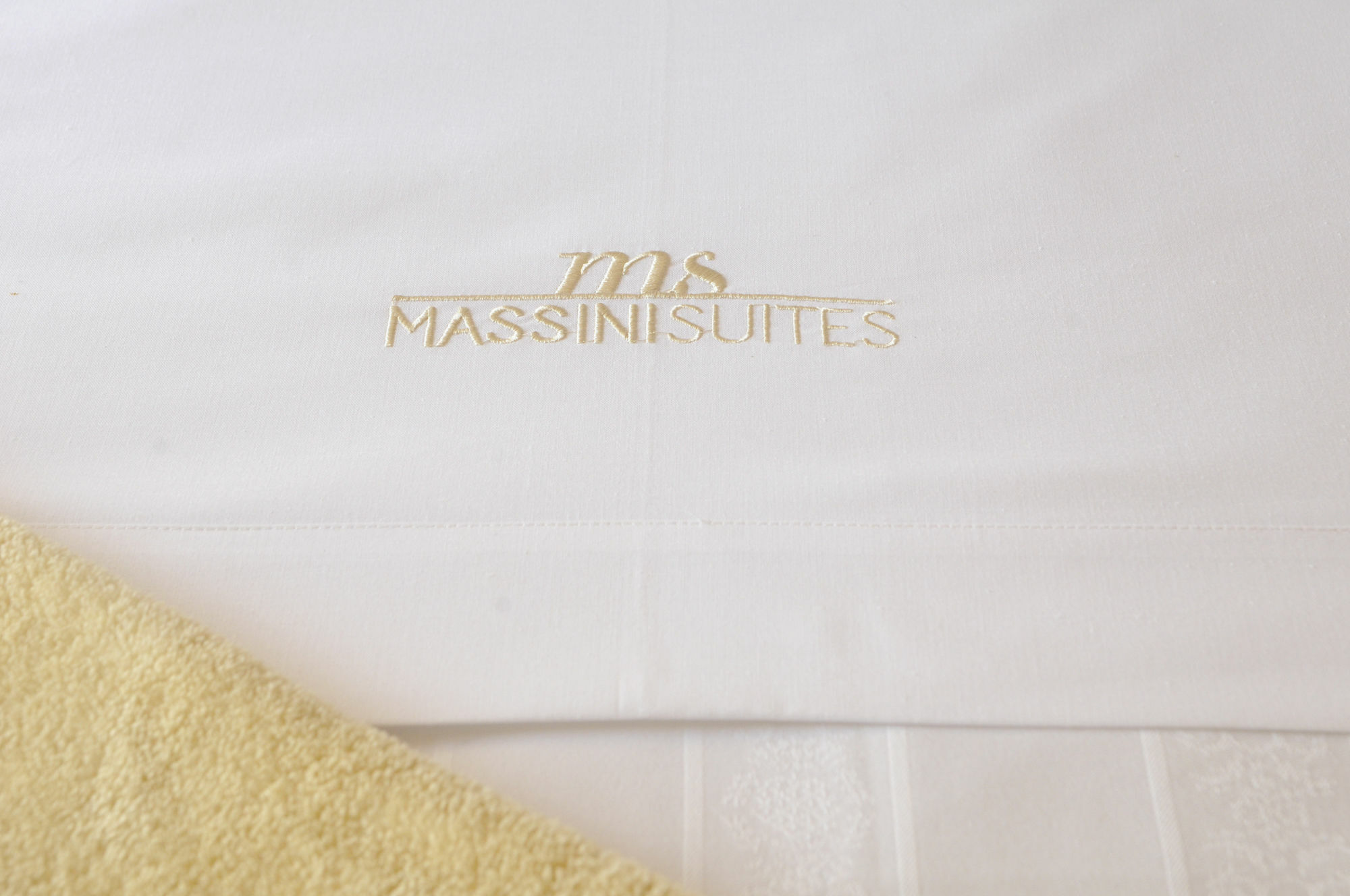 Massini Suites Montevideo Exterior photo